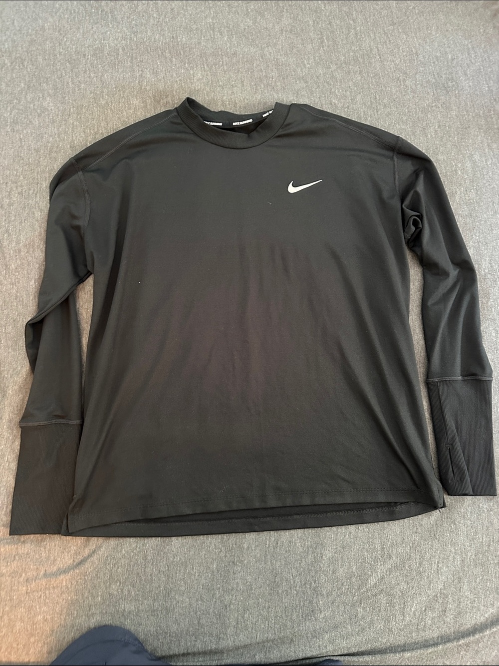 Nike Women’s  Black Long-Sleeve Dri-FIT Crew Shirt